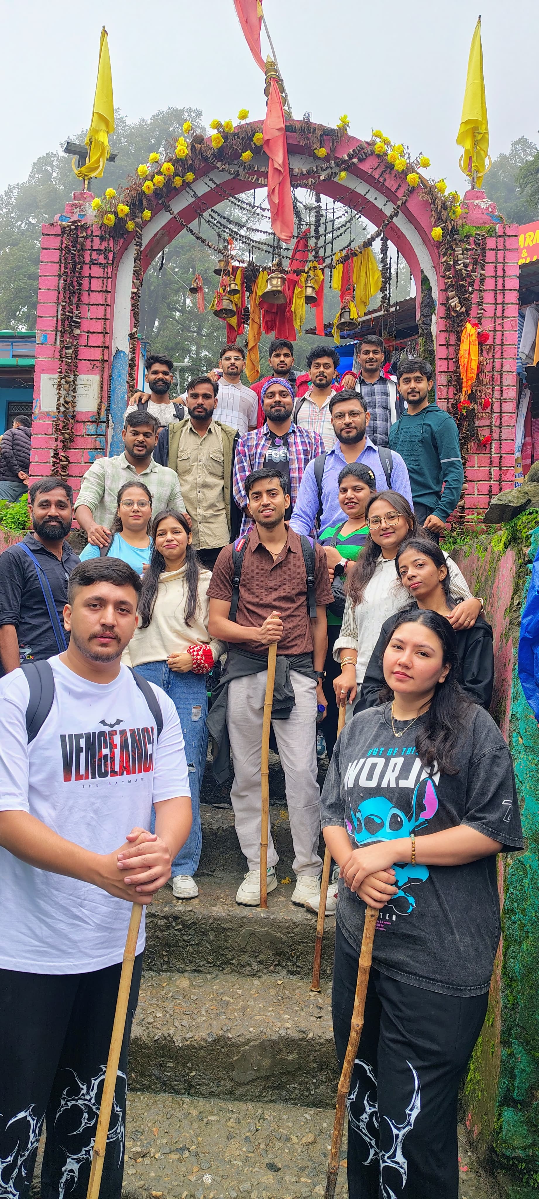 Chandrashila Trek – Walk Above Clouds from Chopta Valley